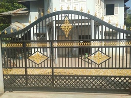 ဝန်းတံခါး